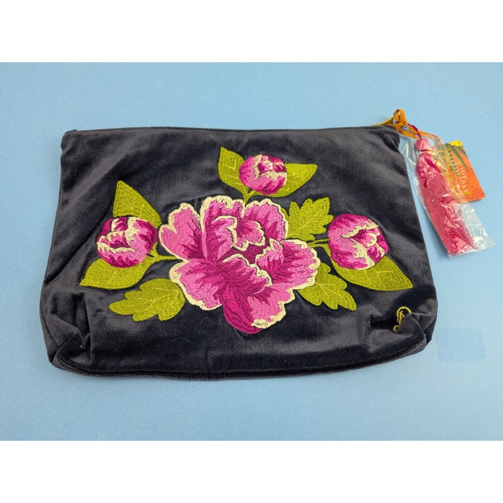Powder UK Pink Peony Floral Embroidered Velvet Cosmetics Bag Dopp Kit NWT